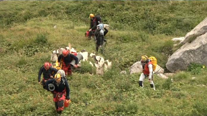 Nejhorší obavy se vyplnily! Našli tělo jednoho z uvězněných mužů