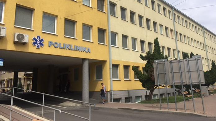 Lékaře z pohotovosti odvedla policie! Pacienty ošetřoval namol