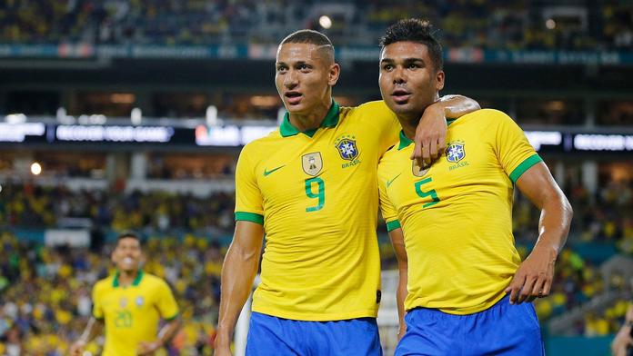 Richarlison a Casemiro v brazilské reprezentaci