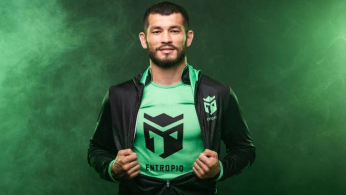 Machmud Muradov vstoupil do světa esportu, stal se členem Entropiq!