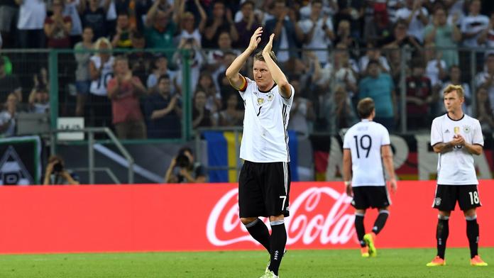 Schweinsteigerovo trápení končí! Z Manchesteru odchází do zámoří