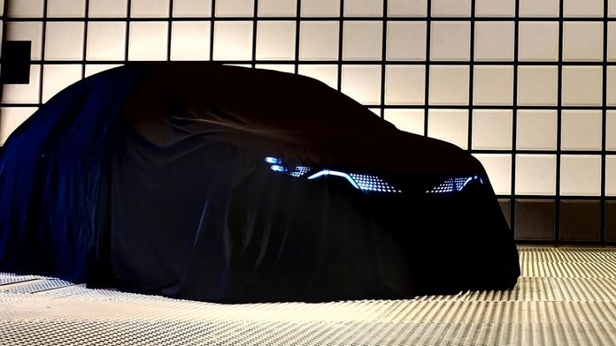 Vzniká nová automobilka: Poláci mají dva tajemné vozy, brzy odhalí víc