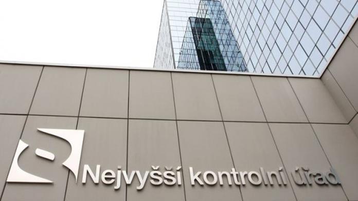 NKÚ si proklepl Lesy ČR, ve 2 případech porušily zákon