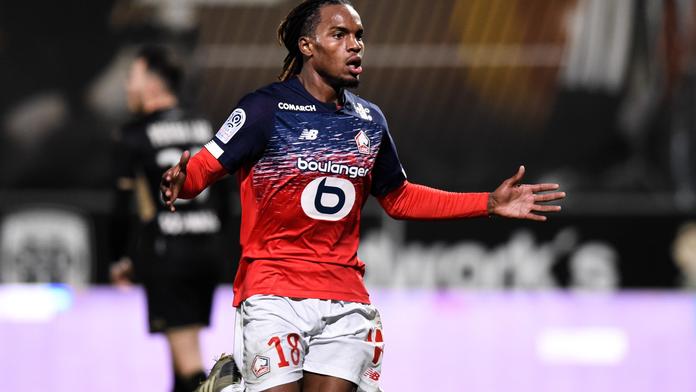 Tři fotbalisté Lille chytili koronavirus, včetně mladé hvězdy Sanchese