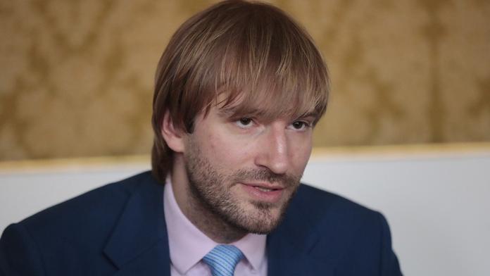 Ven už jen ve dvou! Ministerstvo v tichosti upravilo nařízení