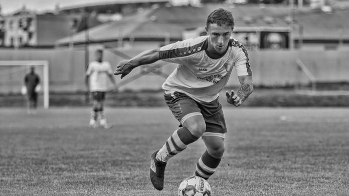 Tragédie: Mladý fotbalista (†21) z Vrchlabí spáchal sebevraždu!