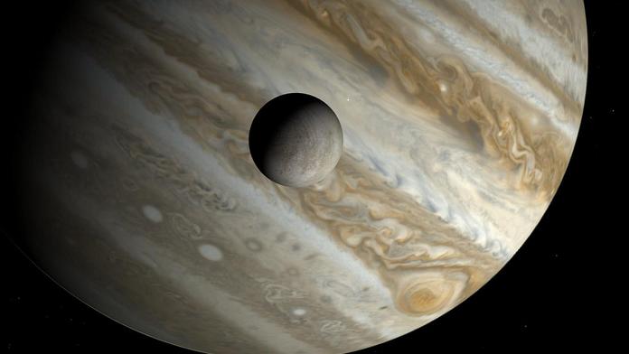 Poblíž Jupitera je slaný oceán. Mohou v něm být ryby