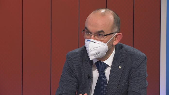 Lež o podpisu, "blábol" o mrtvých. Oznámkujte ministra Jana Blatného!