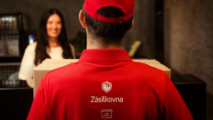 Zásilkovna schytala kritiku za doručování domů! Jen prozvoní a jedou pryč, stěžují si lidé