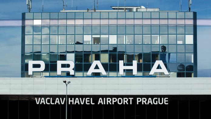 Vítejte na Letišti Václava Havla Praha, Klaus tam nepřišel