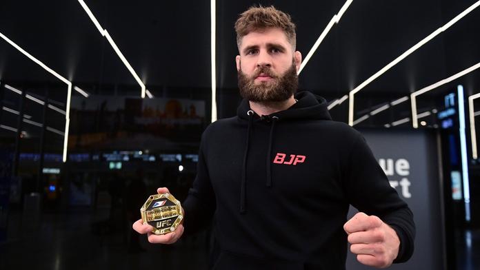 Velká změna v UFC. Hvězda se zranila, hlavním tahákem bude bitva Procházky
