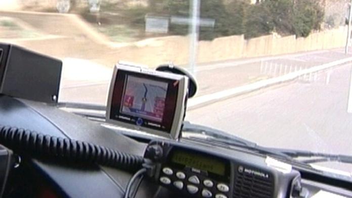 Ukradli satelitní navigaci ze sanitky