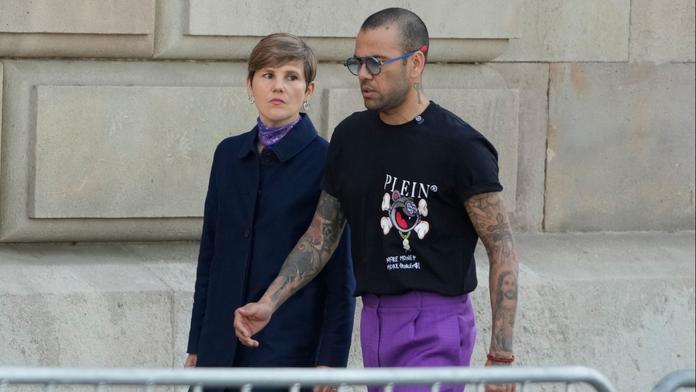 Dani Alves byl očištěn. Bývalá hvězda se zbavila obvinění ze znásilnění