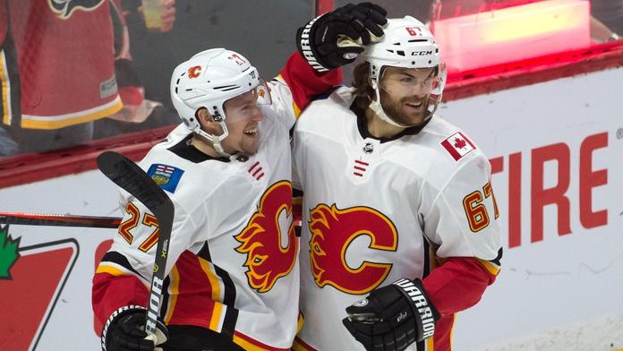 Calgary na západě vyhraje! Pojistila to Frolíkova trefa