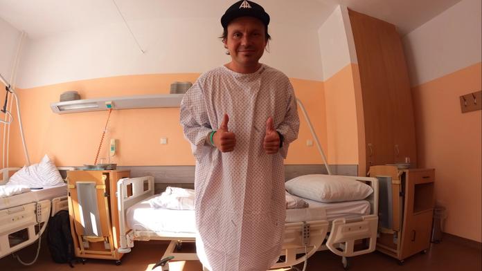 Podmolovi vyndali šrouby. Můj stav se lepší, mám velké plány, hlásí motokrosař
