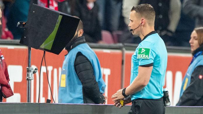 Video bude všude! Od příští sezony by měl být VAR na všech zápasech