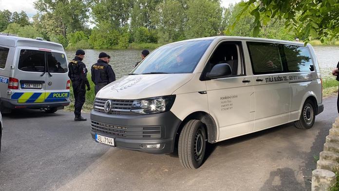 Matka miminka z Mělnicka z toho nemusí být venku, tvrdí advokáti