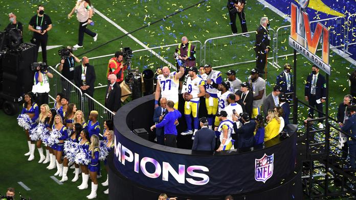 Los Angeles slaví Super Bowl. Rams rozhodli minutu a půl před koncem