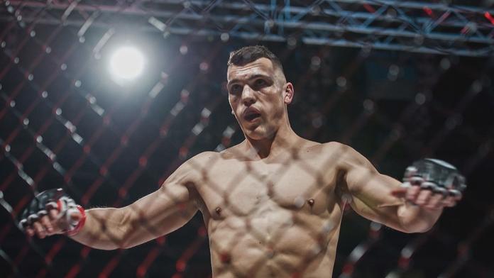 Vasil Ducár titul šampiona WBA nezískal. Padl s obhájcem Perezem