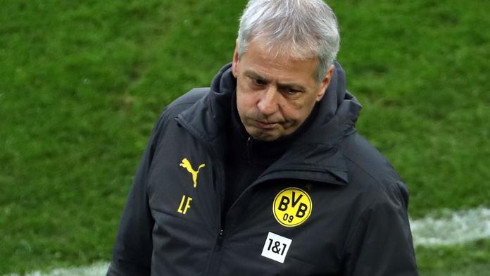 Dortmund po ostudné prohře se Stuttgartem vyhodil trenéra
