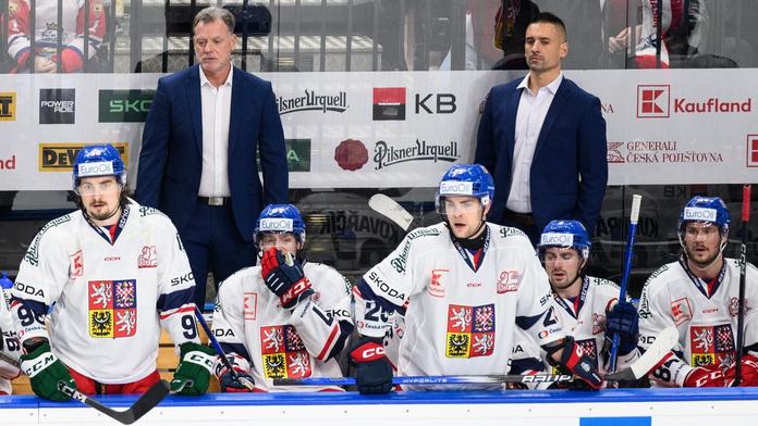 Ranní běhání a objevování krás Islandu. Plekanec se Šafářovou si užívají dovolené
