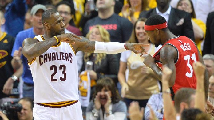 LeBronův sen je zase blíž! Cleveland i podruhé zlomil Toronto