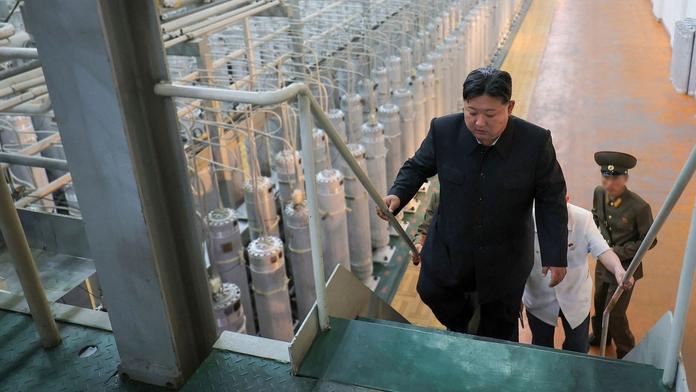 Kim Čong-un na návštěvě továrny na výrobu obohaceného uranu, 13. 9. 2024