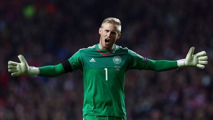 Zraněný dánský gólman měl štěstí, mohl dopadnout jako Petr Čech