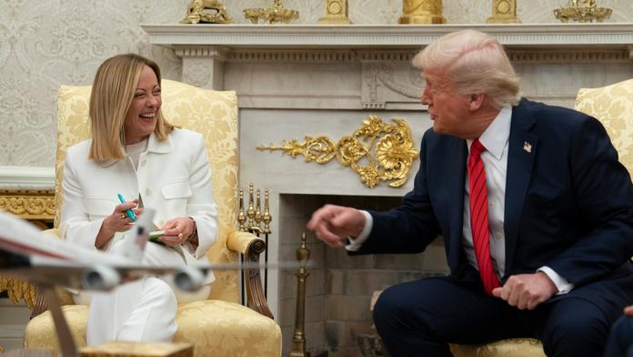 Jak na Trumpa. Meloniová ho okouzlila, dohoda o clech prý určitě bude