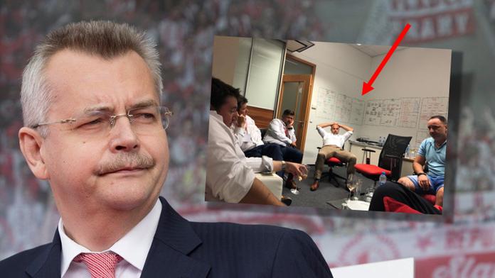 Tvrdík se chlubil a přitom odkryl, co nechtěl: Seznam chtěných posil