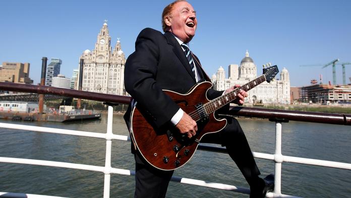 Zemřel zpěvák Gerry Marsden, šéf kapely, která konkurovala Beatles