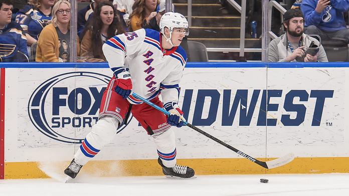 Je to jasné! Obránce New Yorku Rangers posílí Kometu