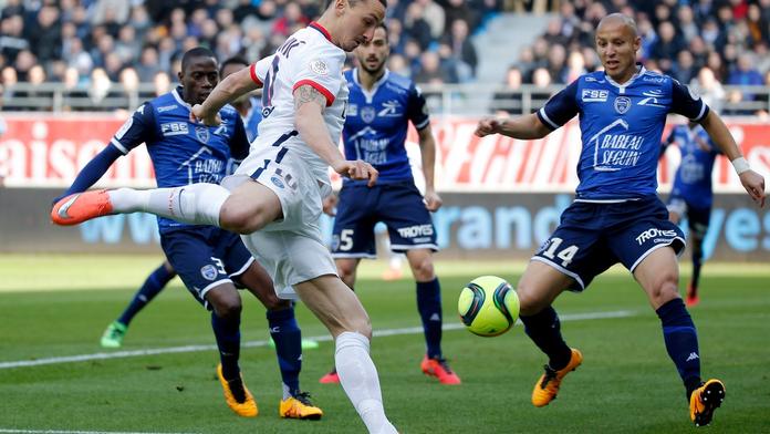 VIDEO: Zlatanova FANTAZIE! Nasázel hattrick během 9 minut