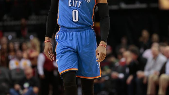 Westbrook dal skoro 50 bodů, ale Harden si výhru Houstonu pohlídal