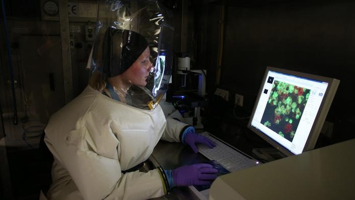 Rozšířil se smrtící virus podobný ebole. Lékaři nemají lék