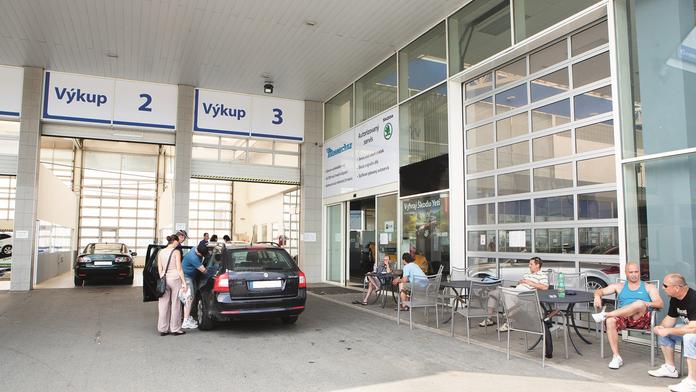 Nedostatek ojetých vozů na českém trhu zvyšuje výkupní ceny až o 20 %