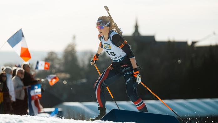 Šok pro norský biatlon. Hvězda musela na urgentní operaci, podpořila ji i Davidová