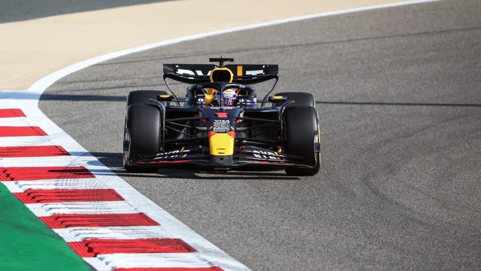 Max Verstappen při tréninku na VC Bahrajnu