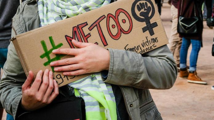"MeToo" děsí muže: Bojí se dvořit ženám. Kde je hranice obtěžování?