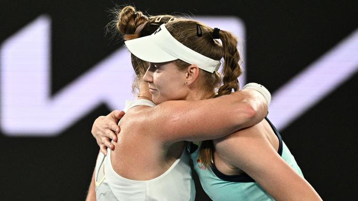 Světová trojka končí v Austrálii ve 2. kole. V zápase se přepisovala historie