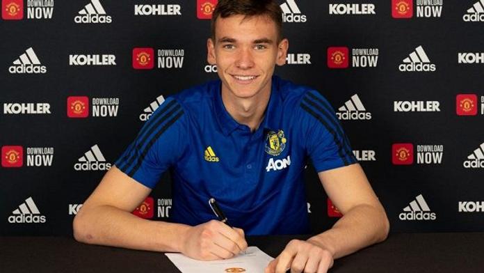 Další čtyři roky pro mladíka Kováře! United si pojistili českého brankáře