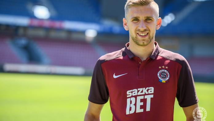 Další posila! Fotbalová Sparta získala výraznou posilu do obrany