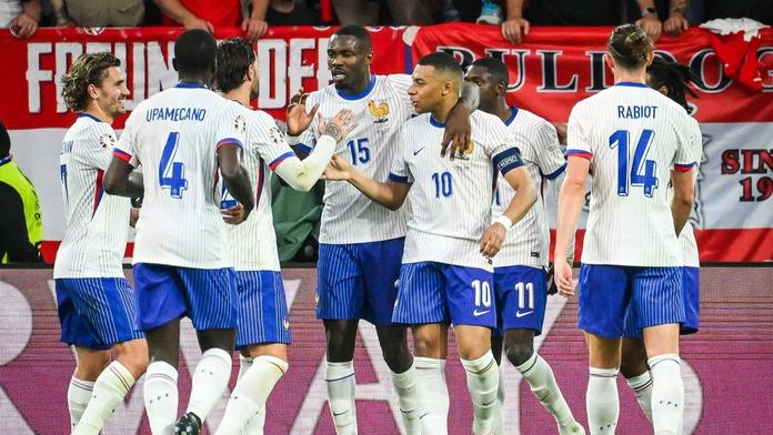 Francie se proti Rakousku trápila, ale bere tři body. Mbappé gólově mlčel
