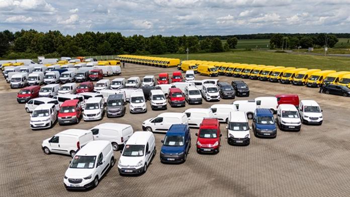 AAA AUTO otevřelo v Klecanech nové centrum užitkových vozů, největší v ČR