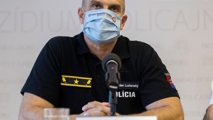 Exšéf slovenské policie se pokusil ve vazbě o sebevraždu. Jeho stav je kritický