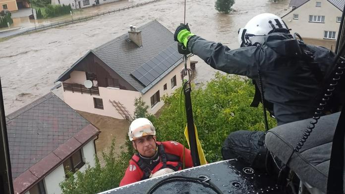 Záchranné operace