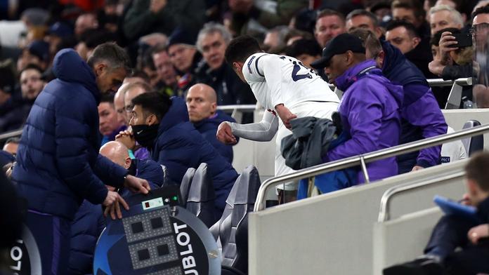 Hvězda Tottenhamu neunesla střídaní. Na lavičce se dost vztekala
