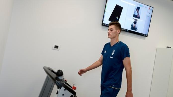 Schick podstupuje nové testy: Má možná problémy se srdcem