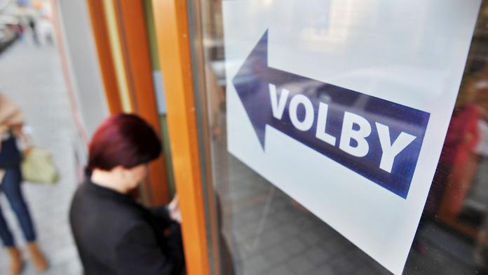 SMUTNÉ VOLBY 2013: V pátek zemřela volička, v sobotu člen volební komise!
