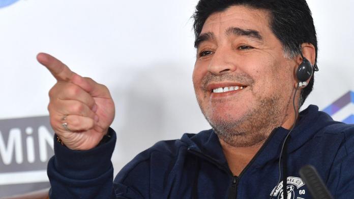 Maradona opět na scéně! V Argentině ho angažovali jako trenéra